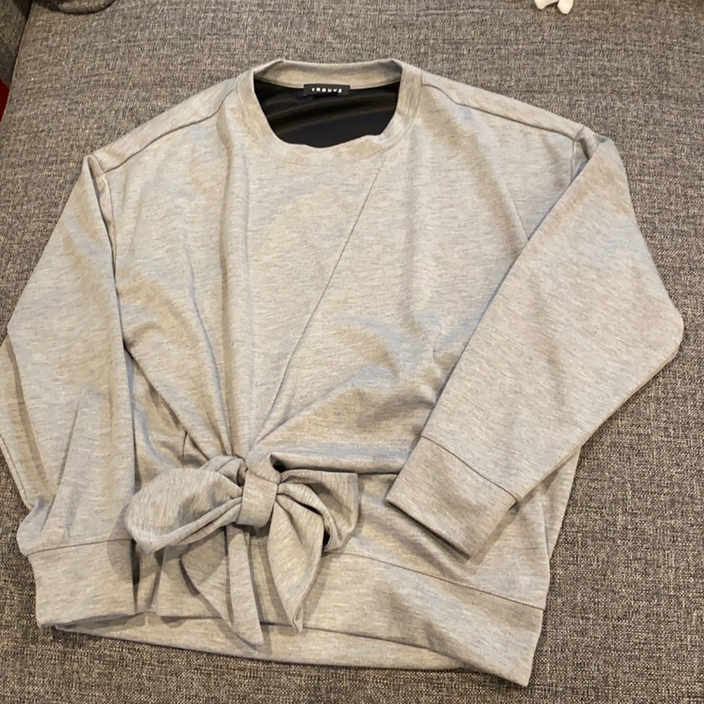 Trouve sweatshirt with bow
